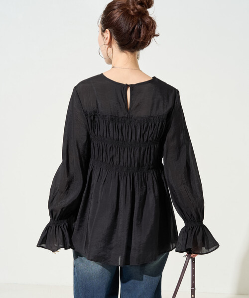 FREAK'S STORE（フリークスストア）の「限定展開　シアー ギャザー フリル袖 ロングスリーブ ブラウス（シャツ/ブラウス・レディース・ナチュラル/ブラック/ブルーグレー/ライトグリーン・ﾌﾘ-）」の7枚目の写真