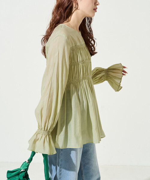 FREAK'S STORE（フリークスストア）の「限定展開　シアー ギャザー フリル袖 ロングスリーブ ブラウス（シャツ/ブラウス・レディース・ナチュラル/ブラック/ブルーグレー/ライトグリーン・ﾌﾘ-）」の14枚目の写真