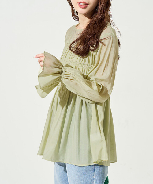 FREAK'S STORE（フリークスストア）の「限定展開　シアー ギャザー フリル袖 ロングスリーブ ブラウス（シャツ/ブラウス・レディース・ナチュラル/ブラック/ブルーグレー/ライトグリーン・ﾌﾘ-）」の10枚目の写真