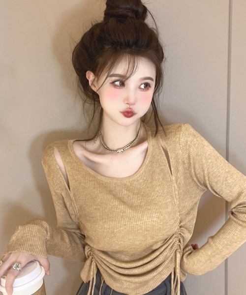 Ritzy(リッツィー)の「肩見せリブニットトップス(Tシャツ/カットソー・レディース・グリーン/ベージュ/ブラック・FREE)」の5枚目の写真