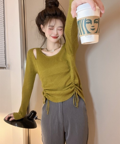 Ritzy(リッツィー)の「肩見せリブニットトップス(Tシャツ/カットソー・レディース・グリーン/ベージュ/ブラック・FREE)」の11枚目の写真