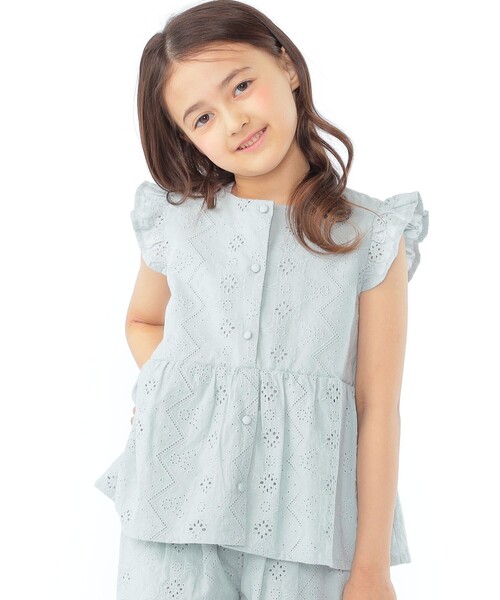 SHIPS(シップス)の「SHIPS KIDS:100~130cm / レース エンブロイダリー ペプラム ブラウス(シャツ/ブラウス・キッズ・ライトブルー/ホワイト・100/110/120/130)」の20枚目の写真