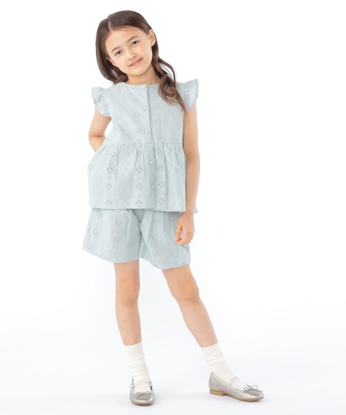 SHIPS(シップス)の「SHIPS KIDS:100~130cm / レース エンブロイダリー ペプラム ブラウス(シャツ/ブラウス・キッズ・ライトブルー/ホワイト・100/110/120/130)」の16枚目の写真