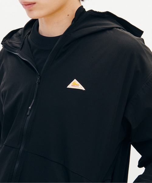 KELTY(ケルティ)の「KELTY/ケルティ コンフォート ロゴ刺繍 パーカーラッシュガード 2026年春夏(パーカー・レディース・ブラック/チャコール/ブルー/ベージュ・M/L/XL)」の7枚目の写真