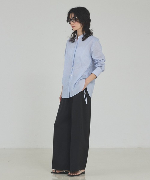 qualite（カリテ）の「ウエストドロストシャツ/春服/夏服/オフィスカジュアル（シャツ/ブラウス・レディース・スモークピンク/オフホワイト/ストライプ・フリー）」の8枚目の写真