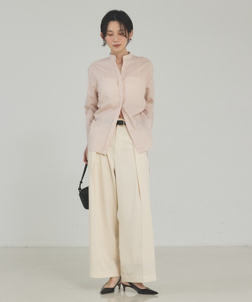 qualite（カリテ）の「ウエストドロストシャツ/春服/夏服/オフィスカジュアル（シャツ/ブラウス・レディース・スモークピンク/オフホワイト/ストライプ・フリー）」の6枚目の写真