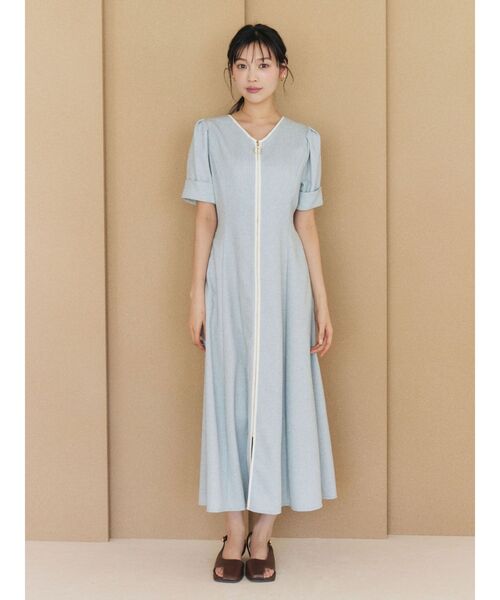 LAGUNAMOON(ラグナムーン)の「フロントジップVネックフレアワンピース(ワンピース・レディース・ライトブルー/ブラック/アイボリー・MEDIUM/SMALL)」の5枚目の写真