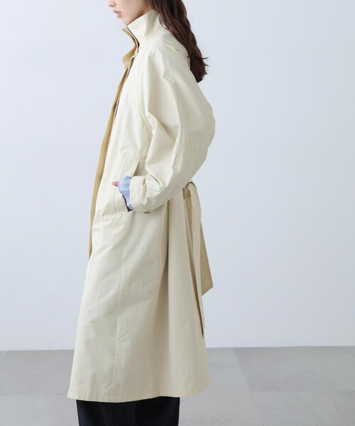 FREE'S MART（フリーズマート）の「スタンドカラーロングトレンチコート（トレンチコート・レディース・ホワイト/ベージュ/ネイビー・SMALL/MEDIUM）」の15枚目の写真
