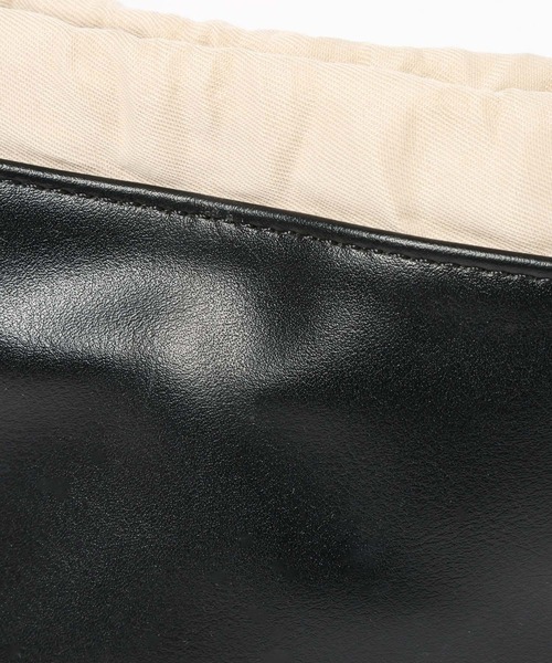 GEORGE'S(ジョージズ)の「IOMMI スウェードBAG(ハンドバッグ・レディース・ブラック/ベージュ・FREE)」の17枚目の写真