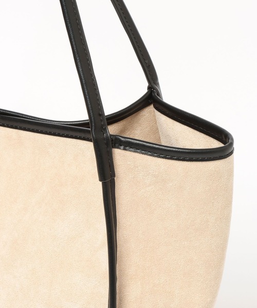 GEORGE'S(ジョージズ)の「IOMMI スウェードBAG(ハンドバッグ・レディース・ブラック/ベージュ・FREE)」の4枚目の写真