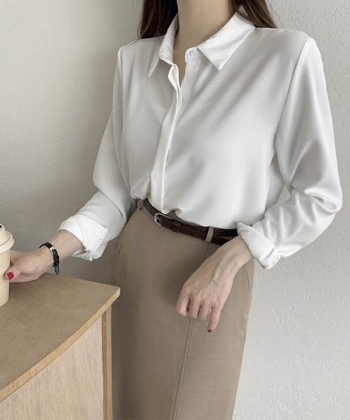 Miniministore(ミニミニストア)の「シャツブラウス 隠しボタン ブラウス長袖(シャツ/ブラウス・レディース・ホワイト/ブルーグリーン/ブラック/ライトベージュ/ピンク・FREE)」の2枚目の写真