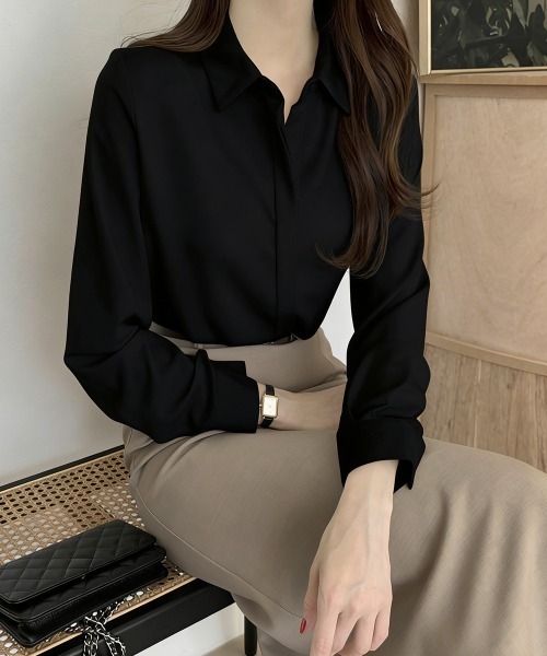 Miniministore(ミニミニストア)の「シャツブラウス 隠しボタン ブラウス長袖(シャツ/ブラウス・レディース・ホワイト/ブルーグリーン/ブラック/ライトベージュ/ピンク・FREE)」の10枚目の写真