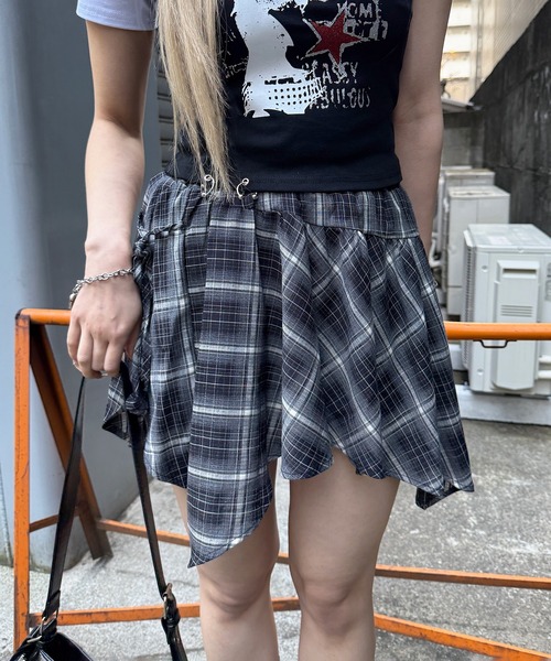 Figments(フィグメンツ)の「チェックイレヘムミニスカート(スカート・レディース・ブラック・FREE)」の1枚目の写真