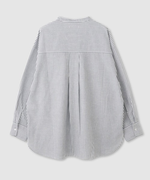 NAVY（ネイビー）の「NAVY　リネンブレンドバンドカラールーズシャツ（シャツ/ブラウス・レディース・ネイビー/ベージュ/ブルー・M/L）」の4枚目の写真