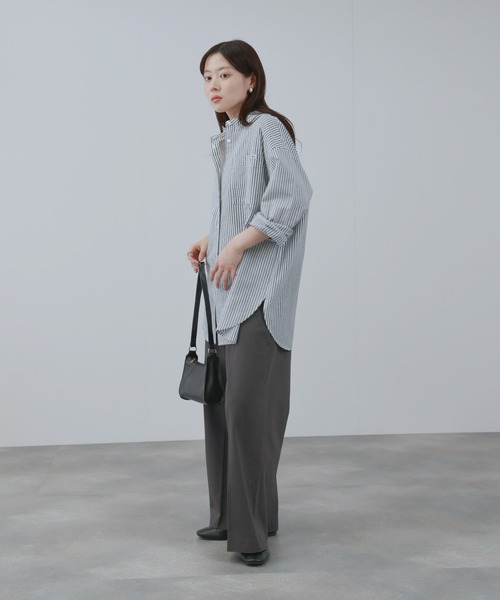NAVY（ネイビー）の「NAVY　リネンブレンドバンドカラールーズシャツ（シャツ/ブラウス・レディース・ネイビー/ベージュ/ブルー・M/L）」の7枚目の写真