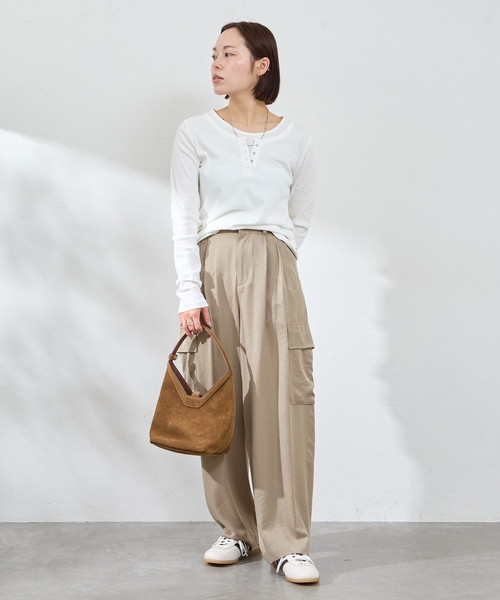 U by SPICK&SPAN（ユーバイスピックアンドスパン）の「CHRISTIAN VILLA /クリスチャン ヴィラ スエード2WAY BAG（ハンドバッグ・レディース・ブラウン・FREE）」の22枚目の写真