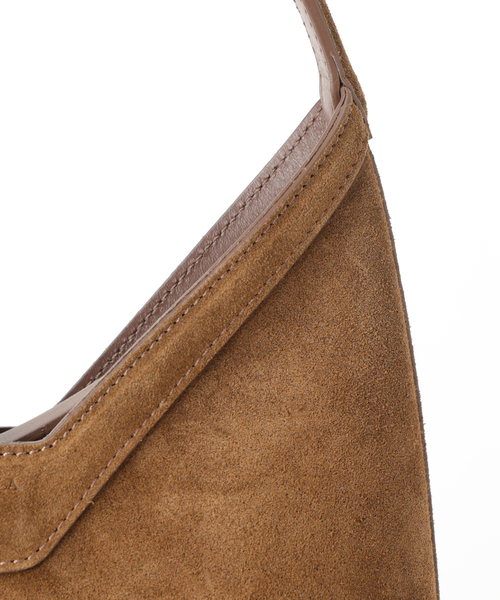 U by SPICK&SPAN（ユーバイスピックアンドスパン）の「CHRISTIAN VILLA /クリスチャン ヴィラ スエード2WAY BAG（ハンドバッグ・レディース・ブラウン・FREE）」の7枚目の写真