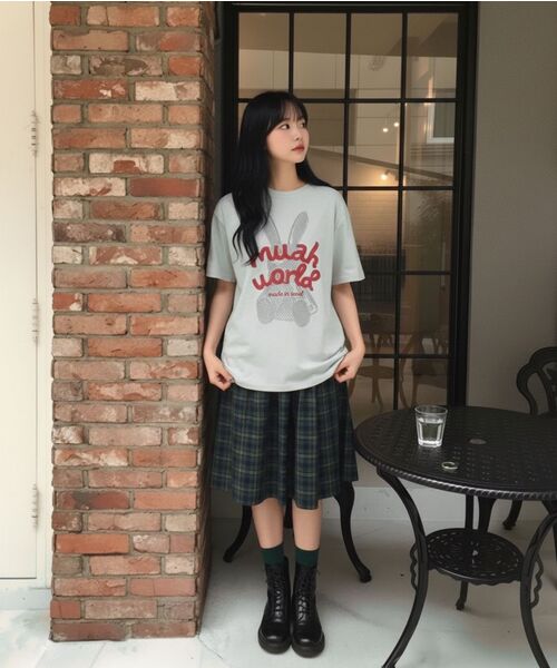 muahmuah（ムーアムーア）の「レビットムア レグラン半袖Tシャツ [3色]（Tシャツ/カットソー・レディース・アイボリー/ブラック/ミント・FREE）」の7枚目の写真