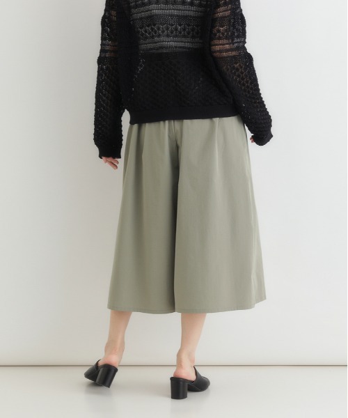 Right-on（ライトオン）の「【HONEYSUCKLE ROSE】シャーリングウエストパンツ (スカート見え / クロップド丈 / サイドポケット)（その他パンツ・レディース・ブラック/カーキブラウン/ネイビー・L/M）」の9枚目の写真