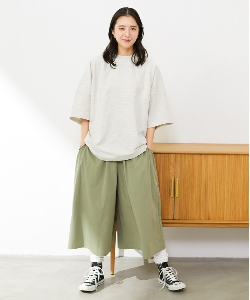 Right-on（ライトオン）の「【HONEYSUCKLE ROSE】シャーリングウエストパンツ (スカート見え / クロップド丈 / サイドポケット)（その他パンツ・レディース・ブラック/カーキブラウン/ネイビー・L/M）」の11枚目の写真