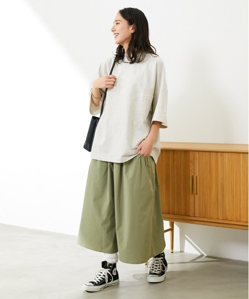 Right-on（ライトオン）の「【HONEYSUCKLE ROSE】シャーリングウエストパンツ (スカート見え / クロップド丈 / サイドポケット)（その他パンツ・レディース・ブラック/カーキブラウン/ネイビー・L/M）」の12枚目の写真