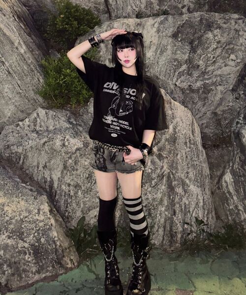PEID(ペイド)の「PDディビジョン 半袖Tシャツ チャコール(Tシャツ/カットソー・レディース・チャコール・5/6/1/2/3/4)」の8枚目の写真