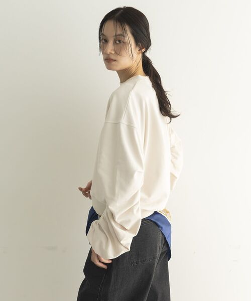 GARAGE OF GOOD CLOTHING（ガレージオブグッドクロージング）の「ミニ裏毛袖ギャザープルオーバー（Tシャツ/カットソー・レディース・グレー系その他/ライトグレー系1・FREE）」の4枚目の写真