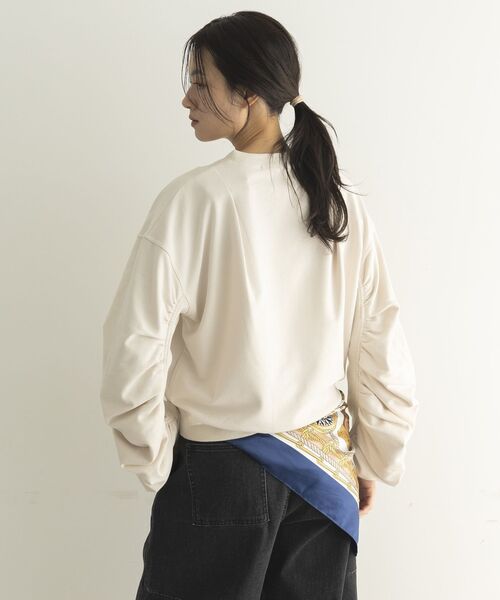 GARAGE OF GOOD CLOTHING（ガレージオブグッドクロージング）の「ミニ裏毛袖ギャザープルオーバー（Tシャツ/カットソー・レディース・グレー系その他/ライトグレー系1・FREE）」の5枚目の写真