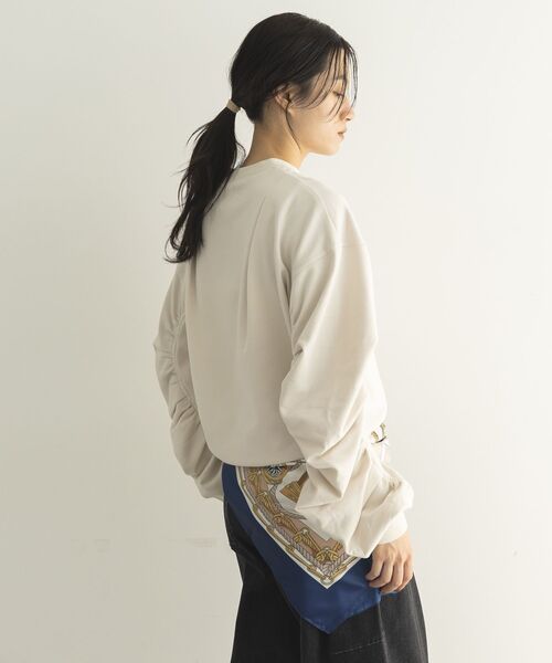 GARAGE OF GOOD CLOTHING（ガレージオブグッドクロージング）の「ミニ裏毛袖ギャザープルオーバー（Tシャツ/カットソー・レディース・グレー系その他/ライトグレー系1・FREE）」の6枚目の写真