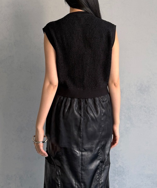 &g'aime(アンジェム)の「【&g'aime 】チュールレイヤードベスト Layered Tulle Vest(ニット/セーター・レディース・アイボリー/ブラック・FREE)」の21枚目の写真