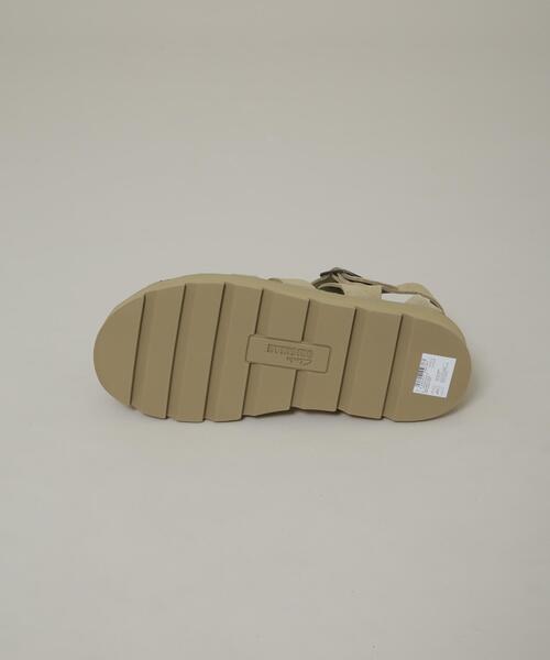 Clarks(クラークス)の「CLARKS/Meare Buckle(サンダル・メンズ・ベージュ・7.5/8.5/6.5)」の4枚目の写真