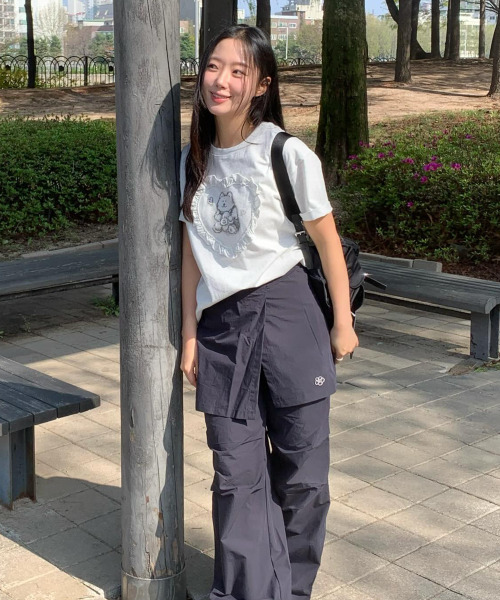 Wacky WiLLy(ワッキーウィリー)の「ウィメンズスカートレイヤードパンツチャコール(その他パンツ・レディース・その他・SMALL/MEDIUM)」の1枚目の写真