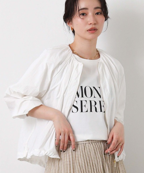 Gready Brilliant(グレディブリリアン)の「撥水加工ギャザーブルゾン(ブルゾン・レディース・ベージュ/オフホワイト・38)」の1枚目の写真