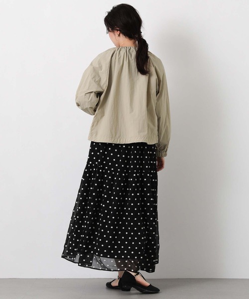 Gready Brilliant(グレディブリリアン)の「撥水加工ギャザーブルゾン(ブルゾン・レディース・ベージュ/オフホワイト・38)」の14枚目の写真