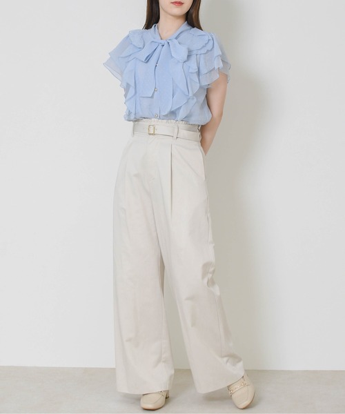 MISCH MASCH（ミッシュマッシュ）の「2026春夏新作 ウエストフリルチノタックワイドパンツ（その他パンツ・レディース・キャメル/ベージュ・M/S）」の19枚目の写真