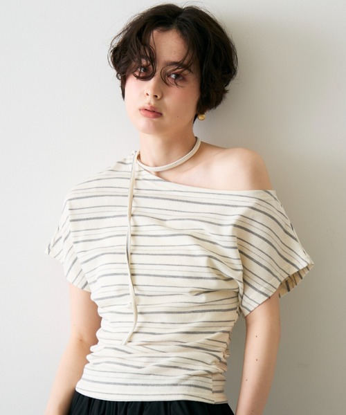 Trish(トリッシュ)の「ワンショルダーチョーカーカットソー(Tシャツ/カットソー・レディース・アイボリー/ホワイト/ブラック・FREE)」の11枚目の写真