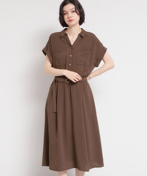 THE SHOP TK (ザ ショップ ティーケー )の「【S-XL/ひんやり/防しわ】欲しいが詰まった 上品フィット&フレアワンピース(ワンピース・レディース・ブルー/ダークブラウン/ネイビー・14/13/12/11)」の7枚目の写真