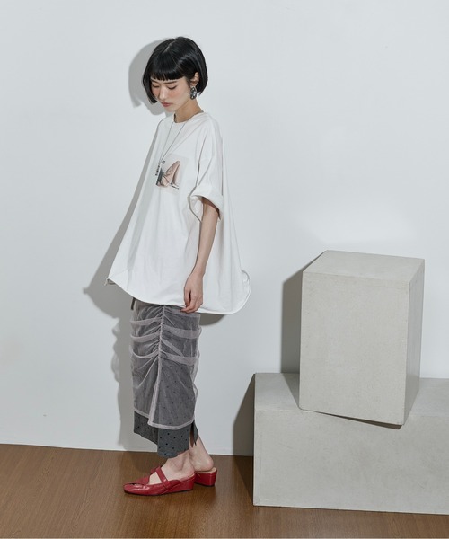 THE YOn(ザヨン)の「アイレットデザインスクエアトゥミュール(パンプス・レディース・ブラック/レッド/ベージュ・39/38/37)」の19枚目の写真