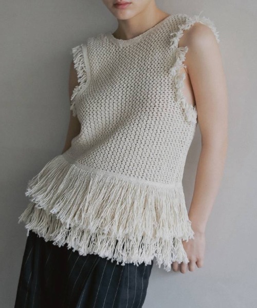 タンクトップ anuke  Boucle Knit Tanktop anuke（アンヌーク）の「Boucle Knit Tanktop（タンクトップ）」 - WEAR
