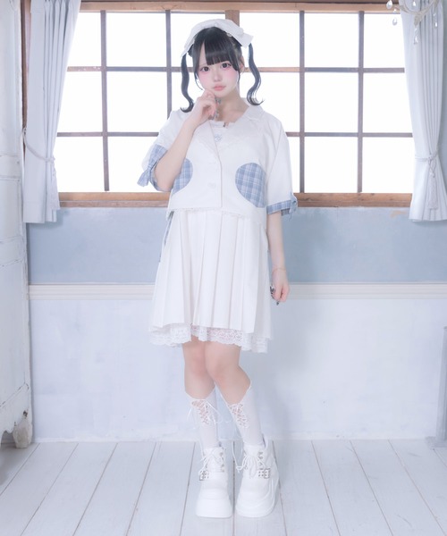 Whinny(ホワイニー)の「Whinny/《セットアップ可能♪》超ずっきゅんジャケット(テーラードジャケット・レディース・ブラック/グレー/ホワイト・FREE)」の4枚目の写真