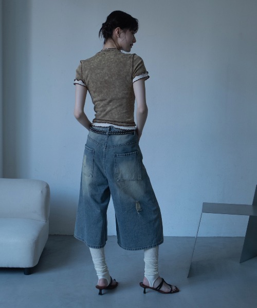 VACANCY(ヴァカンシー)の「クラッシュダメージハーフワイドデニム(デニムパンツ・レディース・ブルー・LARGE/MEDIUM/SMALL)」の12枚目の写真