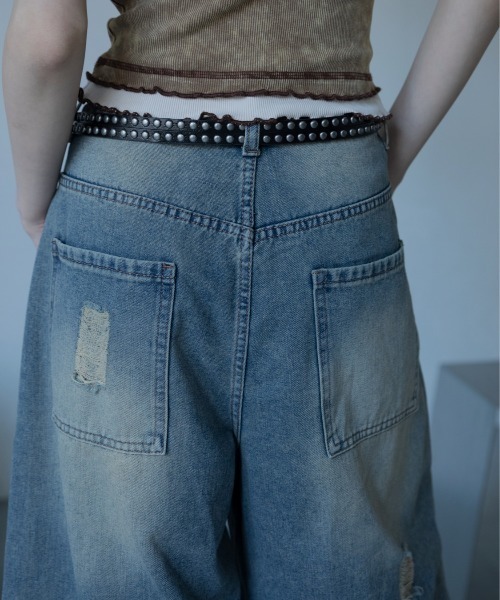 VACANCY(ヴァカンシー)の「クラッシュダメージハーフワイドデニム(デニムパンツ・レディース・ブルー・LARGE/MEDIUM/SMALL)」の9枚目の写真