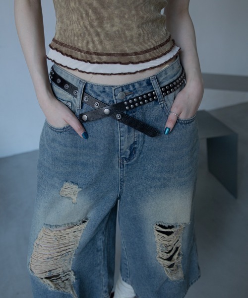 VACANCY(ヴァカンシー)の「クラッシュダメージハーフワイドデニム(デニムパンツ・レディース・ブルー・LARGE/MEDIUM/SMALL)」の8枚目の写真