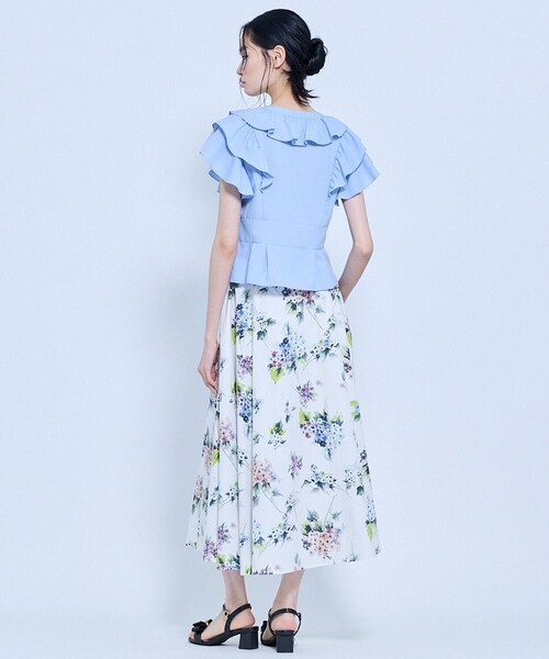 TOCCA(トッカ)の「HYDRANGEA PRISM スカート(スカート・レディース・アイボリー系5/ブラック系5・0/4)」の13枚目の写真