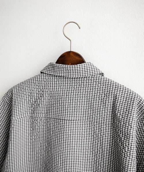 THE NORTH FACE(ザノースフェイス)の「THE NORTH FACE ザ・ノースフェイス M'S TRAVELER CHECK S/S SHIRTS ワンポイントロゴ刺繍ギンガムチェック柄半袖シャツ(シャツ/ブラウス・メンズ・レッド/チャコール/ブルー・M/XL/L)」の6枚目の写真
