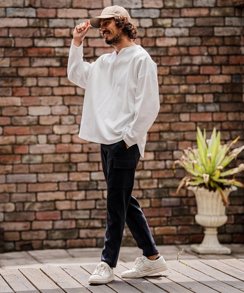 CAMBIO(カンビオ)の「mlt5712-Double-Cut Key-Neck Long Sleeve Tee キーネックロングスリーブTシャツ(A71926cmb)(Tシャツ/カットソー・メンズ・ミックスグレー/ブラック/オートミール/ホワイト・L/M/S)」の8枚目の写真