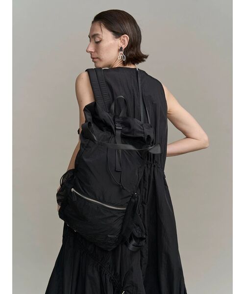 UN3D.(アンスリード)の「POCKETABLE 2WAY BACKPACK / ポケッタブル2ウェイバックパック(バックパック/リュック・レディース・その他1/ブラック・FREE)」の7枚目の写真