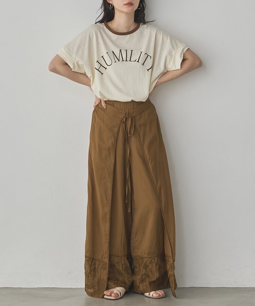 hunch(ハンチ)の「ビンテージスラブ ネック配色ロゴTシャツ(Tシャツ/カットソー・レディース・アイボリー/ベージュ/ダークブラウン・FREE)」の22枚目の写真