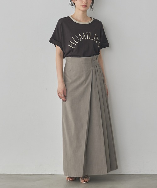 hunch(ハンチ)の「ビンテージスラブ ネック配色ロゴTシャツ(Tシャツ/カットソー・レディース・アイボリー/ベージュ/ダークブラウン・FREE)」の5枚目の写真