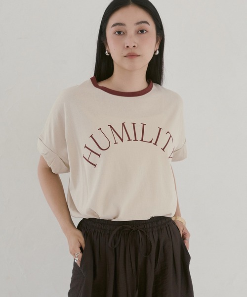 hunch(ハンチ)の「ビンテージスラブ ネック配色ロゴTシャツ(Tシャツ/カットソー・レディース・アイボリー/ベージュ/ダークブラウン・FREE)」の6枚目の写真
